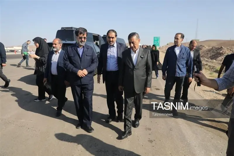 بازدید معاون اجرایی رئیسجمهور از طرح تعریض جاده قدیم قم-تهران - تسنیم