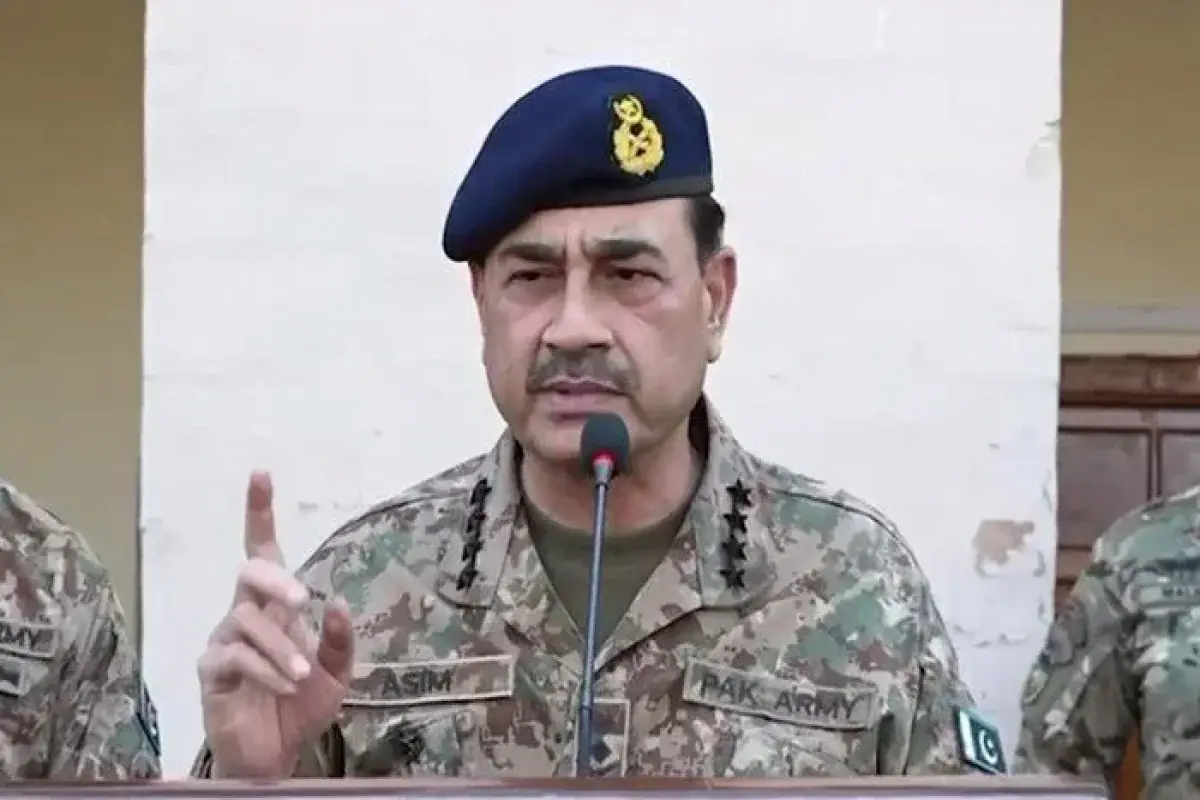 عاصم منیر وارد تهران شد