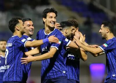 گزارش زنده: گلگهر سه - چادرملو صفر