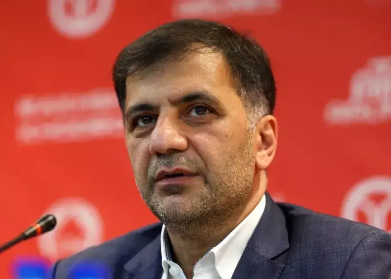 کریمی: کسی به دلار کار ندارد، فقط بیرانوند!