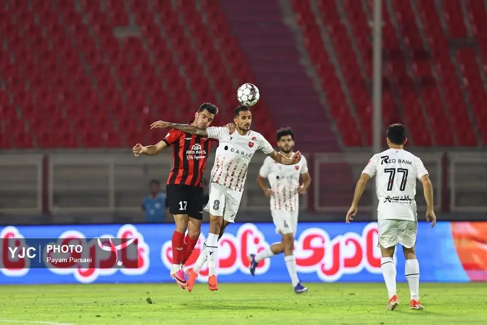 لیگ برتر فوتبال / تراکتور - پرسپولیس