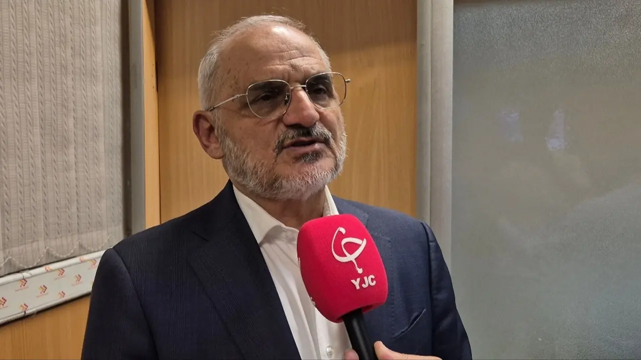 رئیسدفتر رئیسجمهور: کاهش سهمیههای بنزین قطعی است + فیلم