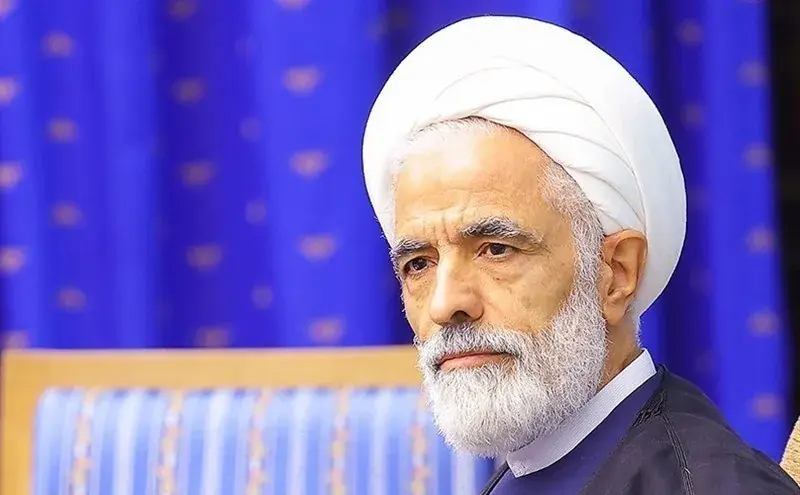 معاون پزشکیان: اختیارات بیشتری به استانداران واگذار میشود