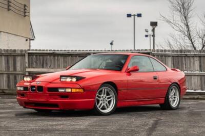  وقتی لوکس بودن فقط به نمایشگرهای بیشتر نبود؛ BMW 850CSi افسانه‌ای! | آخرین خبر