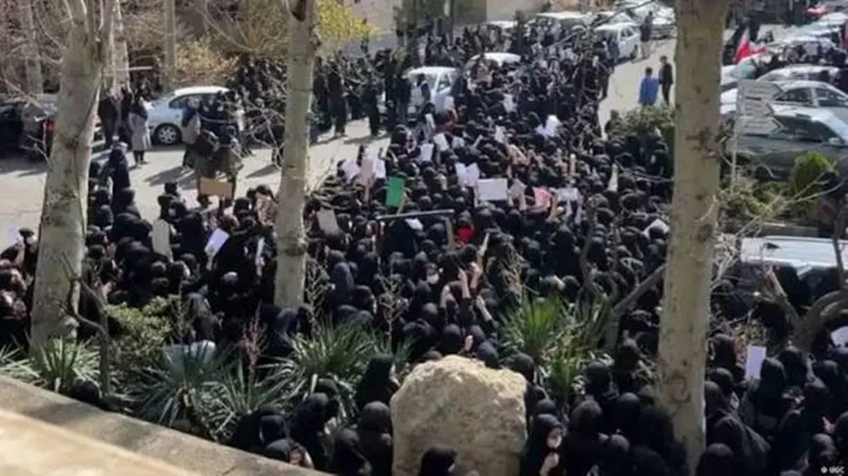 تایید حکم اخراج ۶ دانشجوی «شریف» / تشکیل پرونده برای ۱۱۵ دانشجو به دلیل حوادث دی ماه