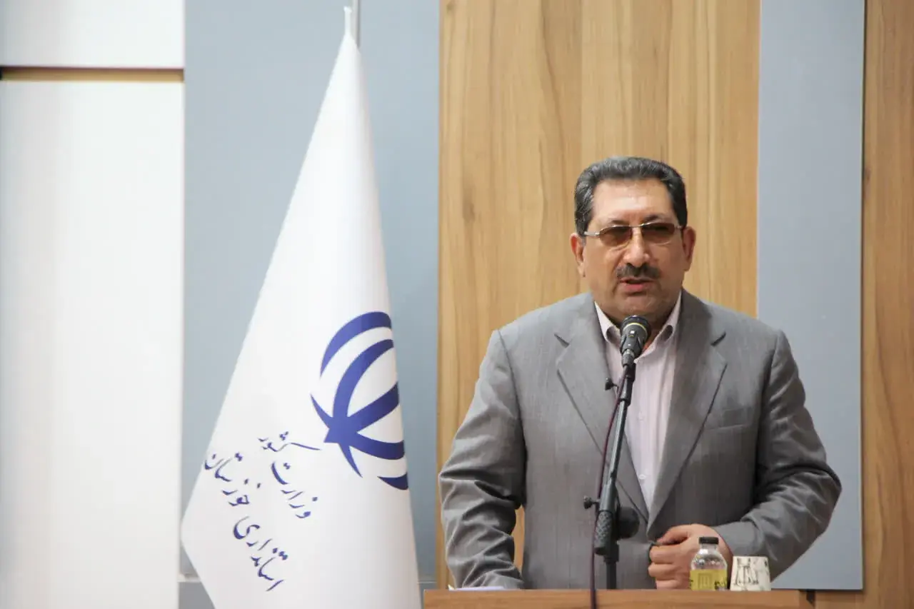 وزیر صمت: بازسازی ایران با فناوری بهتر و به دست صنعتگران انجام میشود / ۲ هزار طرح صنعتی خوزستان در صف اجرا قرار دارد