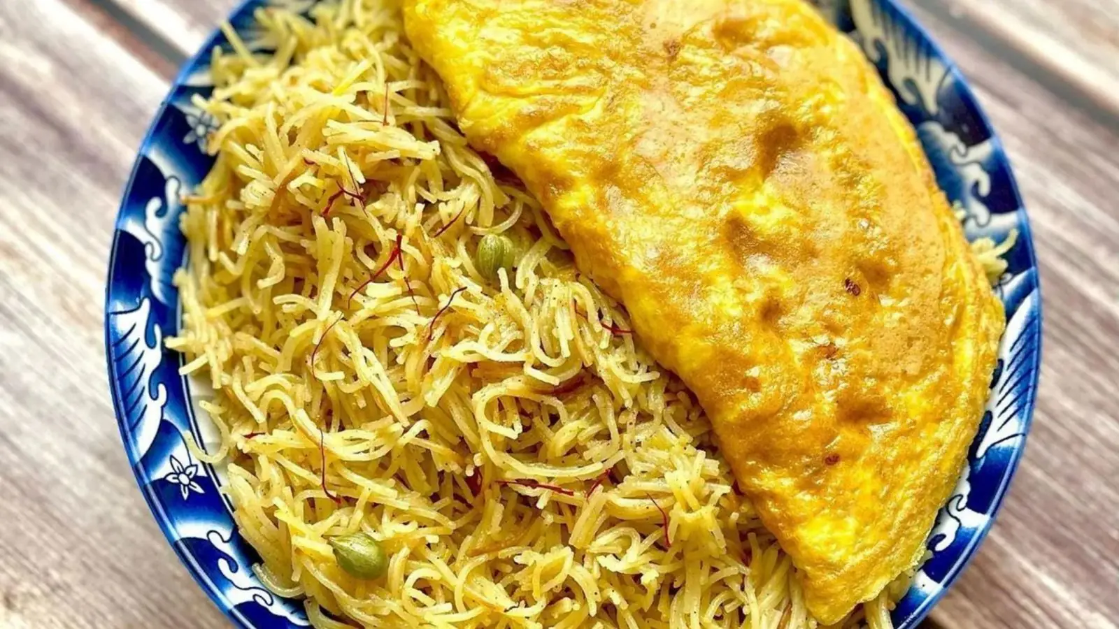 طرز تهیه بلالیت بوشهری؛ صبحانه ای ساده، خوش عطر و جنوبی با طعم خرما و گلاب