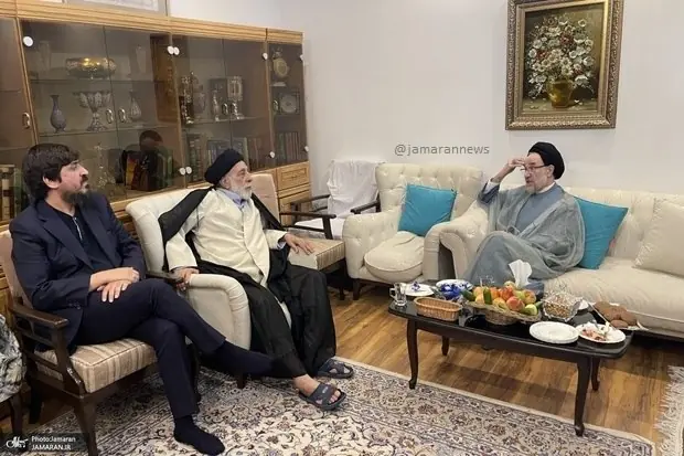 دیدار سیدمحمد خاتمی با سیدهادی خامنهای؛ تاکید بر فعال بودن دیپلماسی و دستیابی به صلح