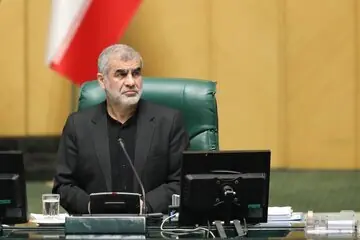 نایب رییس مجلس: قیمت بنزین افزایش نمییابد/ نباید با اعلام نرخهای جدید با اعصاب مردم بازی کرد