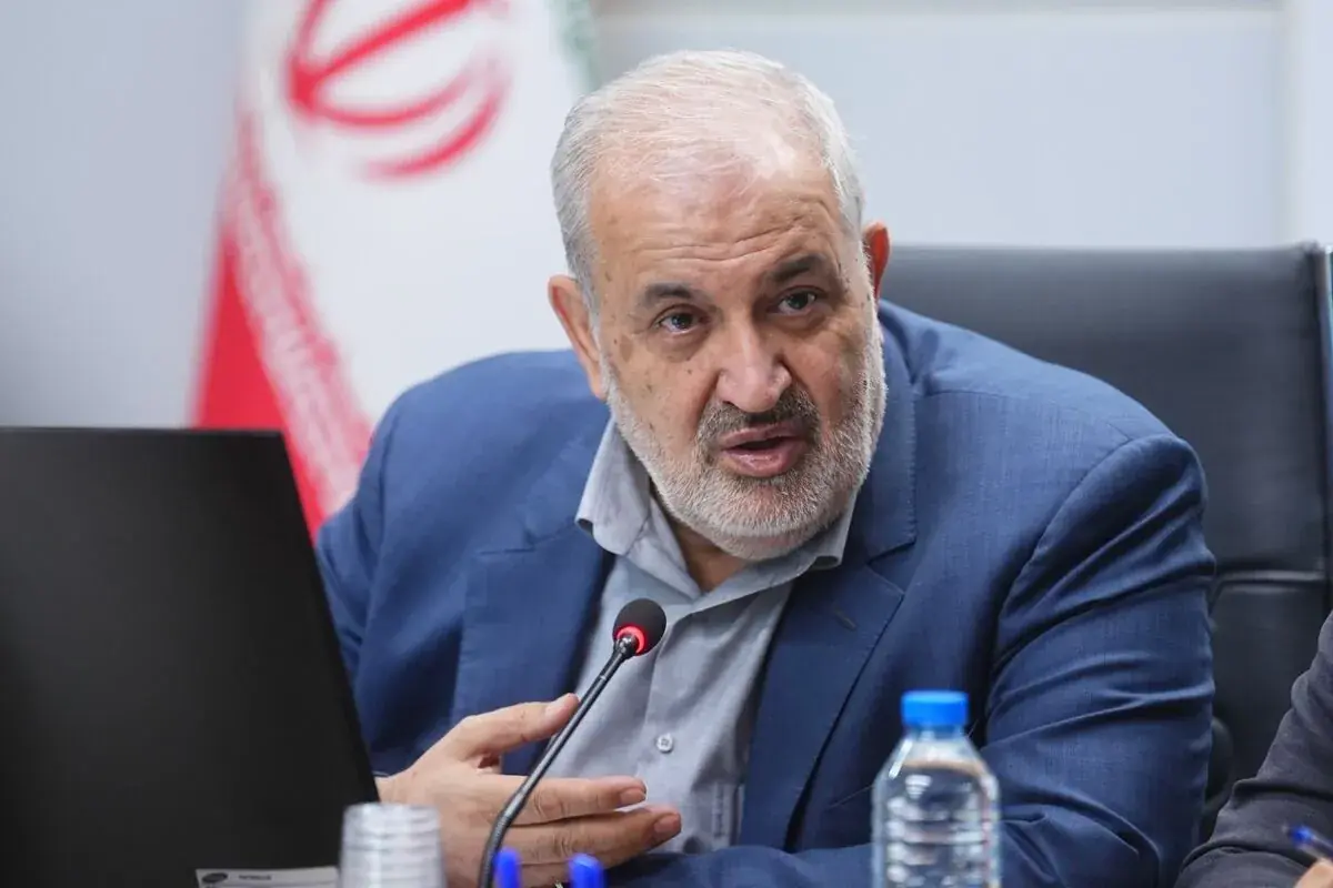  ادعای مجدد وزیر نیرو: اگر اتفاق غیرمنتظره‌ای رخ ندهد تا ۹ ماه آینده مشکل برق نخواهیم داشت / تابستان سال آینده هم شرایط بهتری از امسال خواهیم داشت.