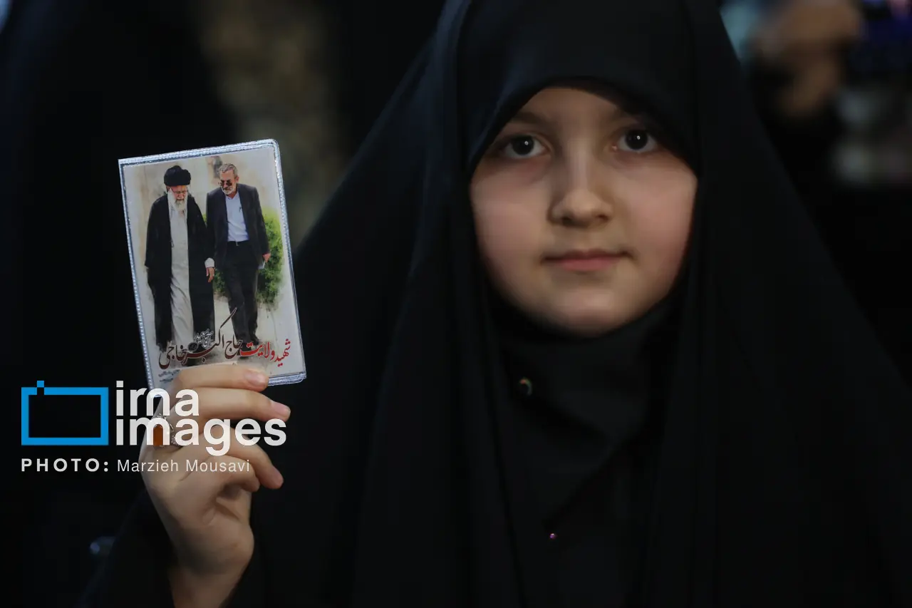  تصاویر: بزرگداشت شهید سیده بشری خامنه ای