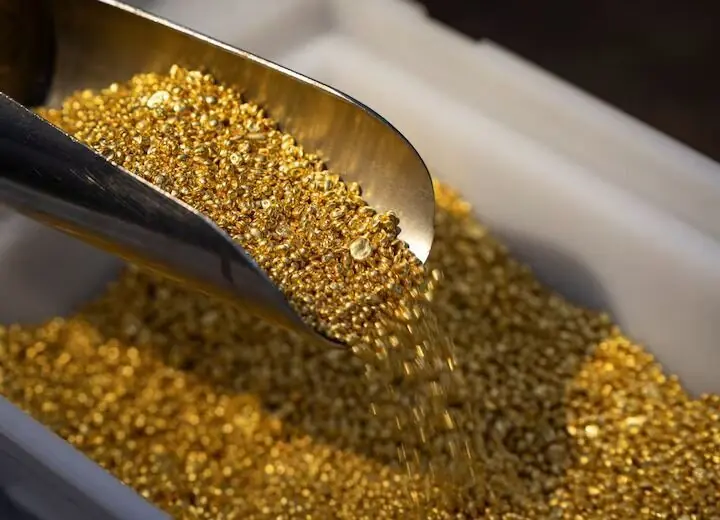 قیمت جهانی طلا امروز سهشنبه ۳ شهریور ۱۴۰۵ / اونس طلا ریخت