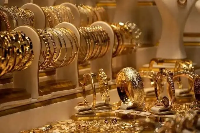  پیش‌بینی قیمت طلا تا سال ۲۰۲۶: ۵۰۰۰ دلار در هر انس