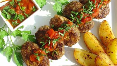 کوفتهای متفاوت از ترکیه؛ راز خوشمزگی «کادین بودو کوفته» چیست؟ + طرز تهیه کادین بودو کوفته