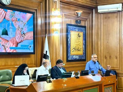 مدیریت ۳۲۰ هزار چراغ معابر تهران از کنترل شهرداری خارج است
