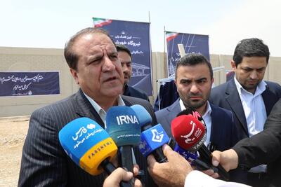 استاندار ایلام: نیروگاه خورشیدی مهران برق پایدار اربعین را تامین میکند