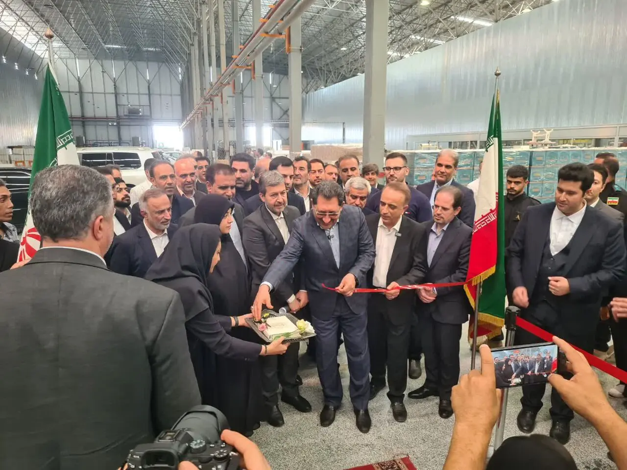  فاز نخست شرکت اصفهان مقدم با حضور وزیر صمت افتتاح شد