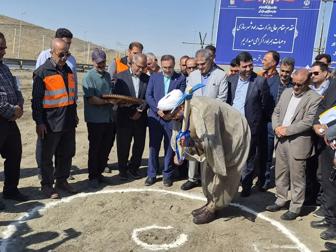 آغاز عملیات اجرایی ساماندهی تقاطع «دمسیاه» ملایر با اعتبار ۱۰۰۰ میلیارد ریال