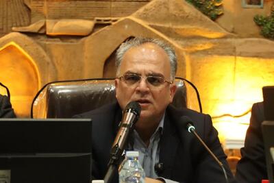  افتتاح و کلنگ‌زنی ۱۶۶ پروژه در سمنان/ اانتقاد فرماندار به تعلل دستگاه‌ها در جذب اعتبارات
