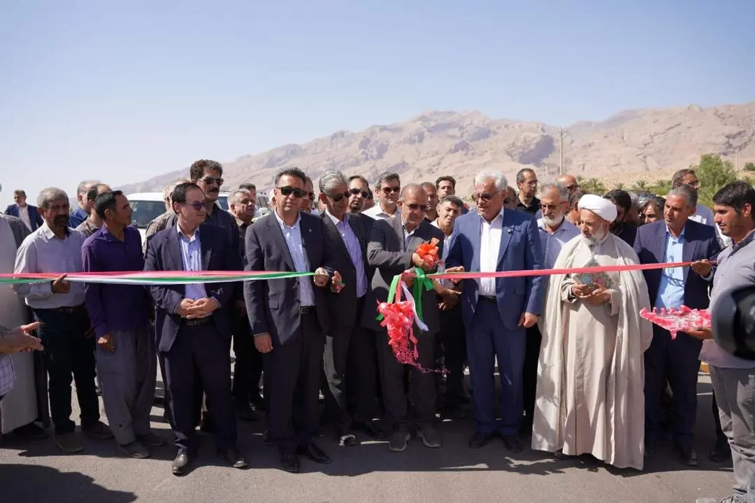 ۱۰ کیلومتر از بزرگراه داراب ـ بندرعباس به بهرهبرداری رسید