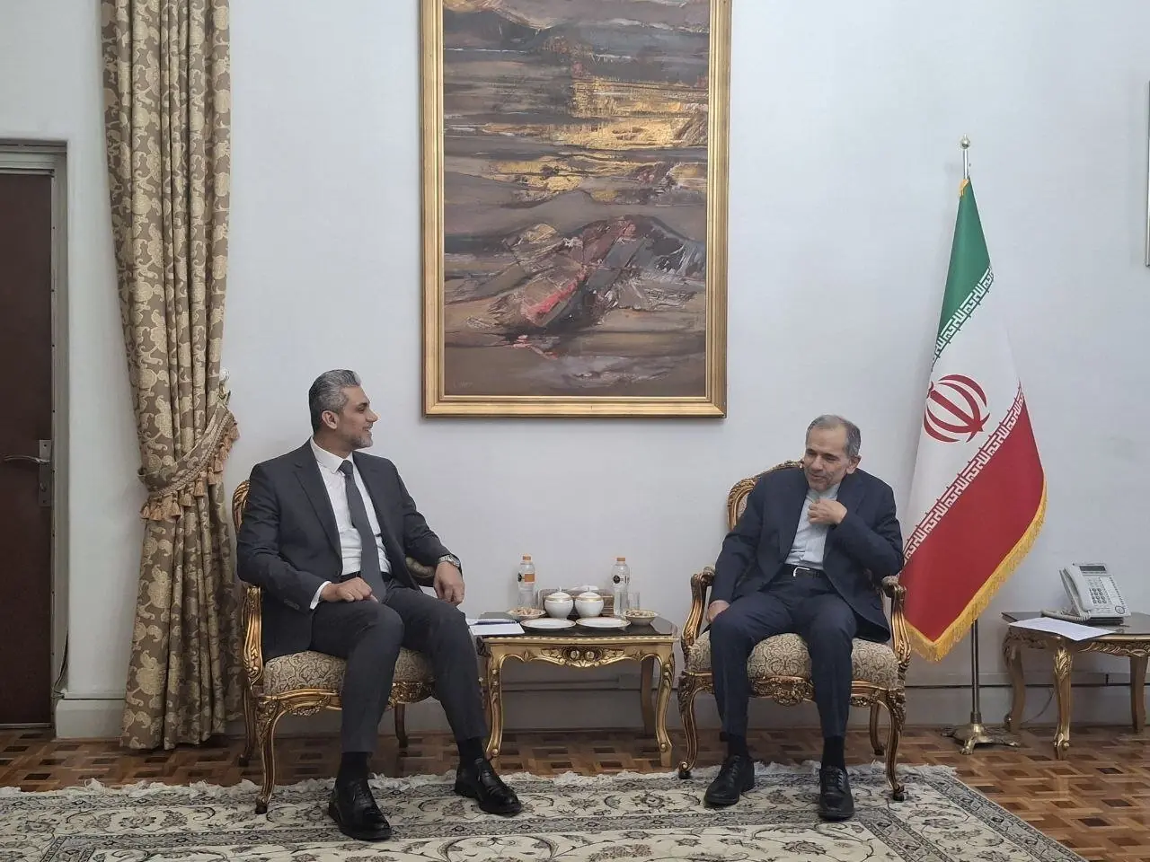 رایزنی بغداد و تهران درباره فعالسازی کمیتههای مشترک و تحکیم مسیر روابط دوجانبه