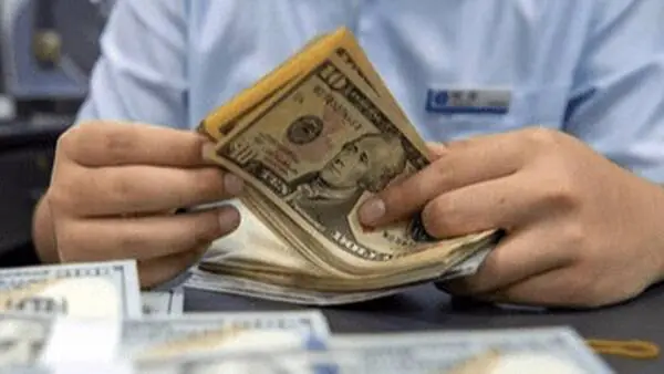 ترامپ، حریف بازار ارز تجاری نشد