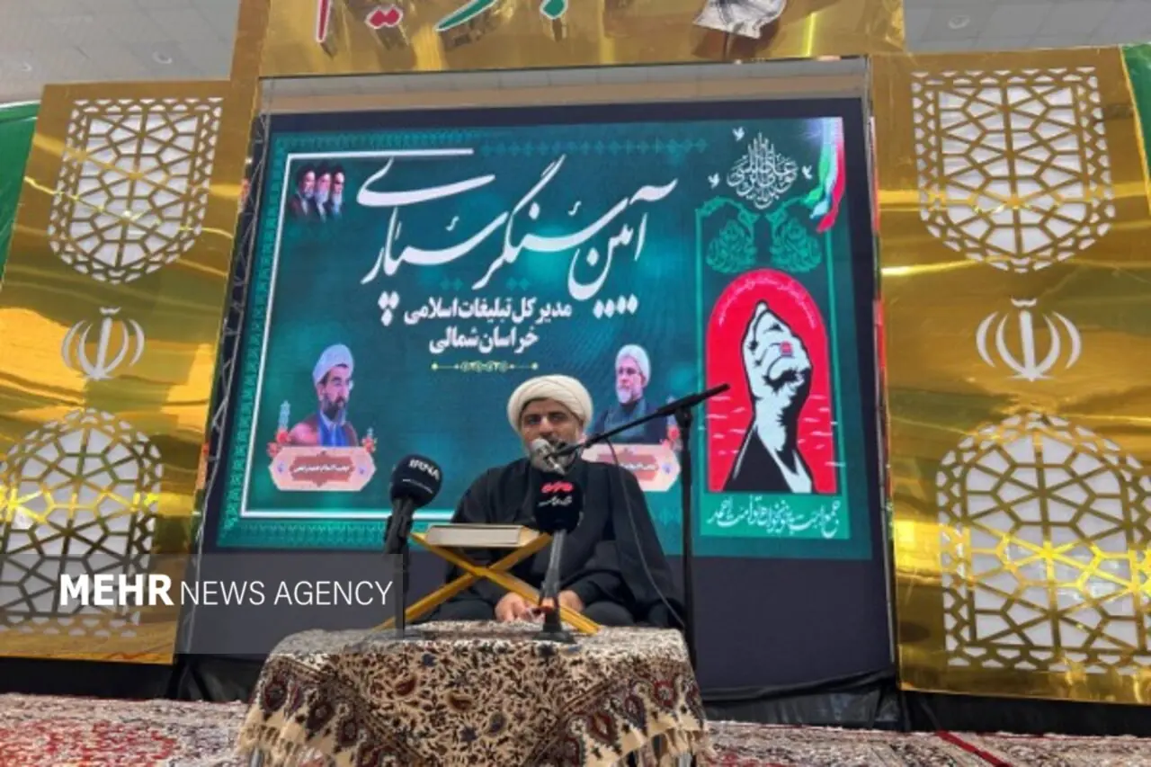 عزتزمانی: خونخواهی شهدای اخیر باید مطالبه مسئولان باشد