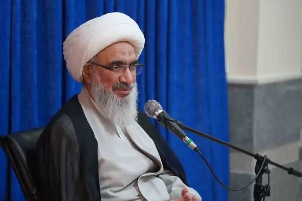 امام جمعه بوشهر: گونههای گیاهی سازگار با خاک و اقلیم استان کاشته شود