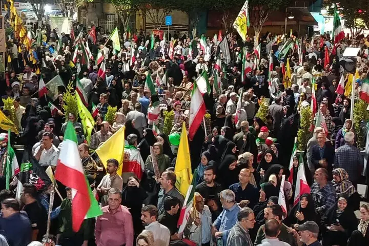  میدان‌داری مردم خمین در یکصدو هفتاد و هشتمین شب حمایت از ولایت فقیه