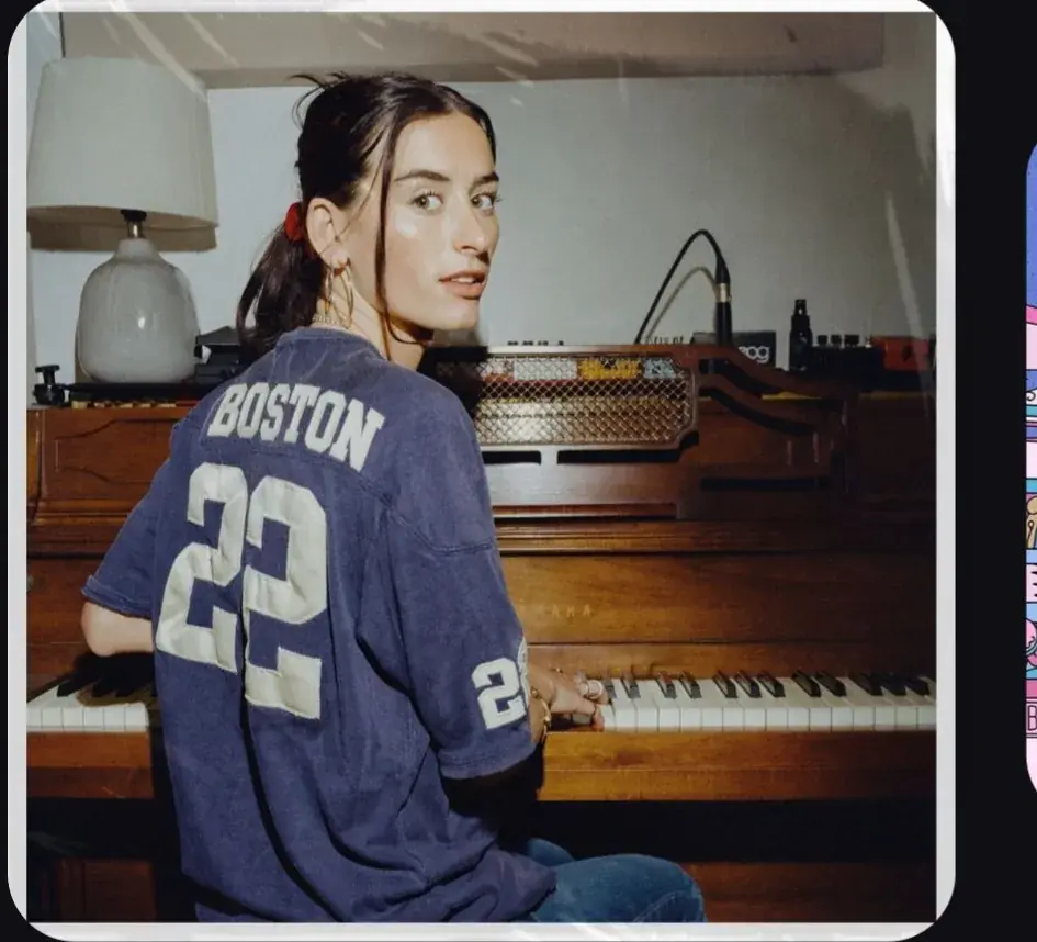  دانلود آهنگ Stella Lefty - Boston - پارس فوتبال