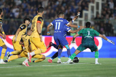 استقلال یک نقطه ضعف دارد/ تیم سهراب هنوز مقابل مدعی قرار نگرفته است - پارس فوتبال