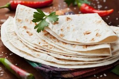 قاتلان تازگی نان در خانه؛ اشتباهات رایجی که عمر نان را کوتاه میکنند