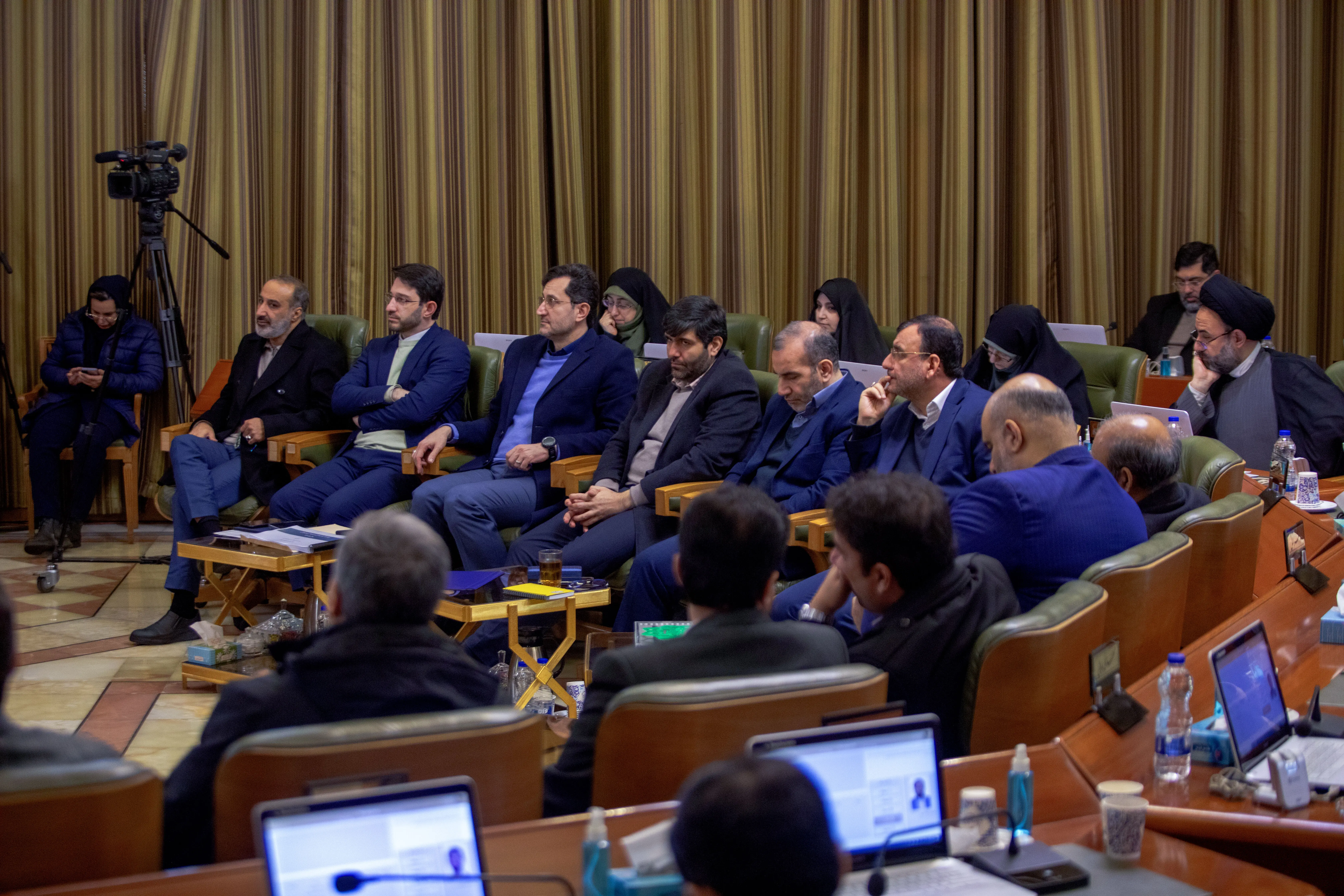 نام اکبر عبدی بر خیابان پندار تهران نشست