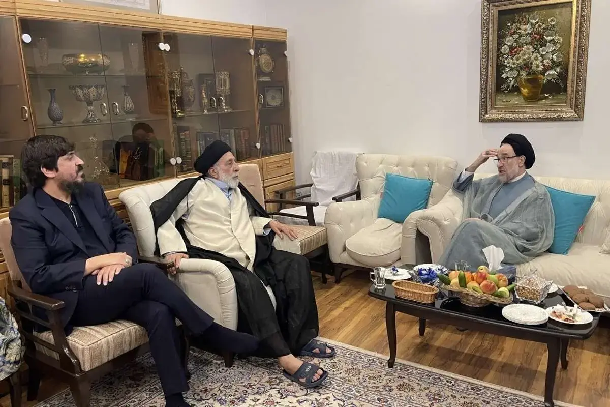  جزئیات دیدار سید محمد خاتمی با هادی خامنه‌ای