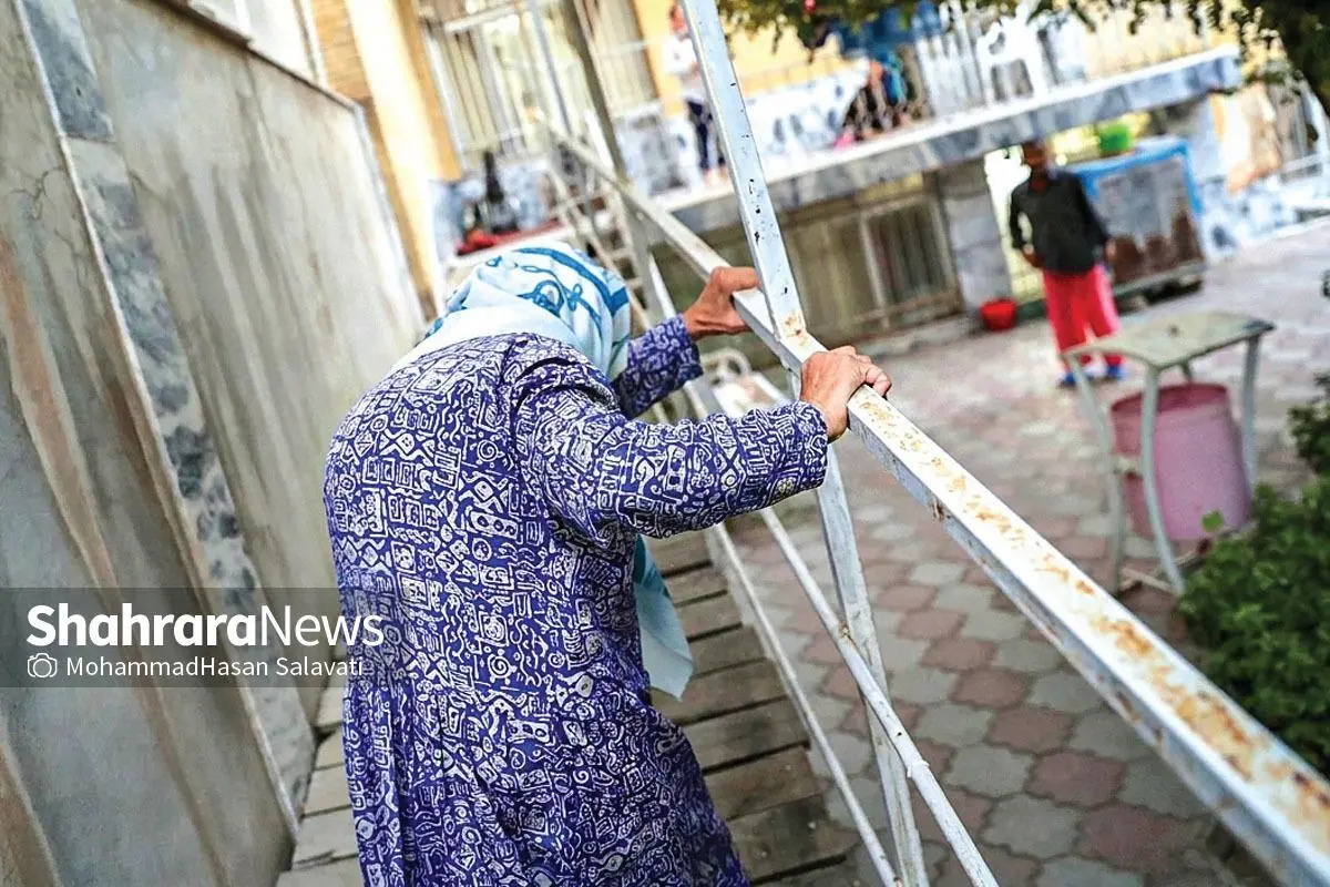 یک سوم سال خوردگان بیبهره از شبکه حمایتهای بیمهای و حمایتی | سالمندی بدون پشت وپناه