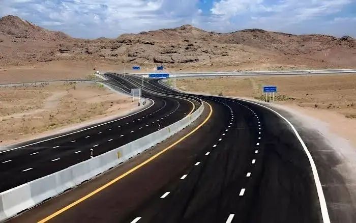 بهرهبرداری از ۱۰ کیلومتر بزرگراه داراب – بندرعباس