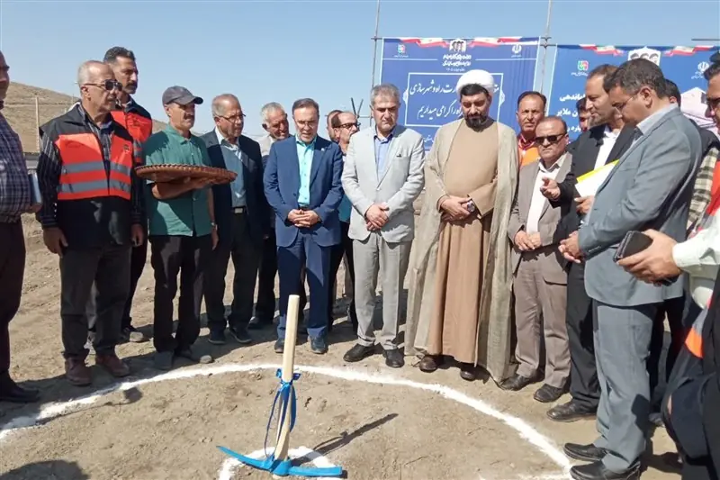 عملیات اجرایی و ساماندهی تقاطع دم سیاه ملایر آغاز شد - تسنیم