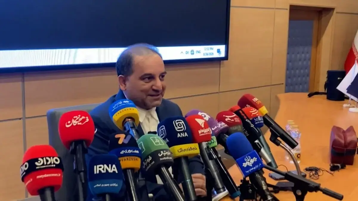  علوی: از مربیان لیگ‌برتری خواهشمندم با حدادی‌فر و عبدی همکاری کنند
