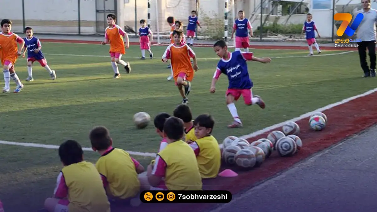  راهکار سرمربی تیم ملی برای نجات فوتبال؛ زنگ ورزش را به مدارس برگردانید