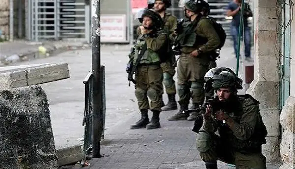  حمله نظامیان صهیونیست به منزلی در جنین و ربایش یک زن فلسطینی | آخرین خبر