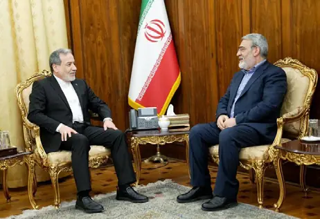 دستور وزیرخارجه برای توسعه روابط با چین