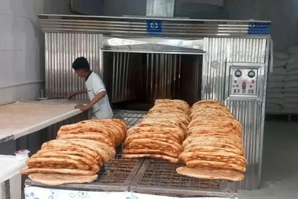  ابتکار عجیب و غریب یک نانوا هنگام قطع برق