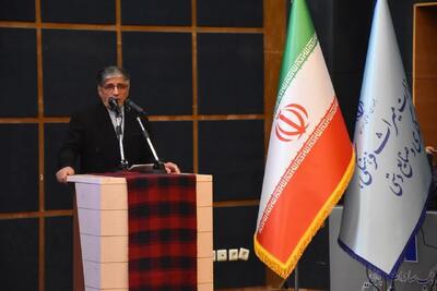  انتقاد رئیس مجمع نمایندگان لرستان از وضعیت نامناسب توسعه صنایع‌دستی در استان