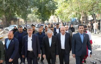 بازدید وزیر میراث‌فرهنگی از مجموعه طرح های گردشگری قلعه فلک‌الافلاک خرم‌آباد