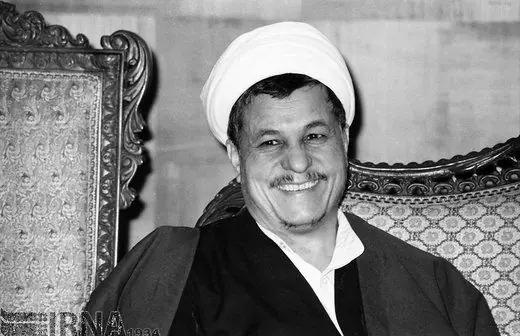 ماجرای زهرا کاظمی در خاطرات هاشمی/ دو نفر از کارمندان وزارت اطلاعات، در مسئله زهرا کاظمی مجرم شناخته شدهاند