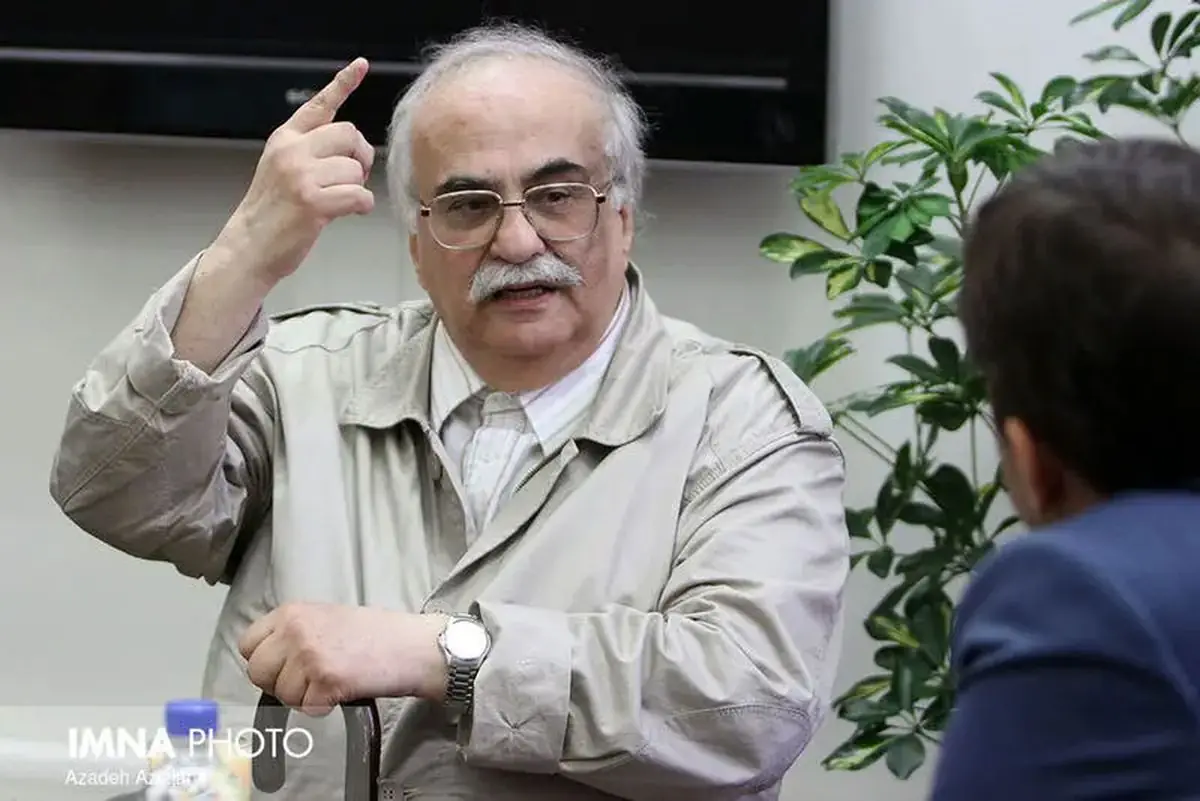  ماجرای ادعاهای عجیب خسرو معتضد درباره‌ی ناتالی هارپ |  انصاف نیوز