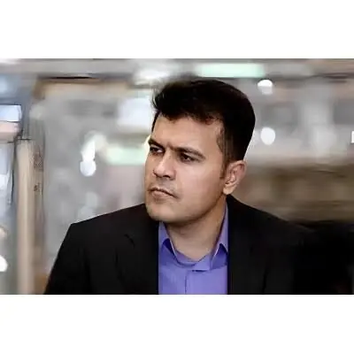 ببینید| معاون علمی پزشکیان: مسکن حدود ۴ هزار نفر از ۵ هزار نخبۀ کشور را تامین کردیم