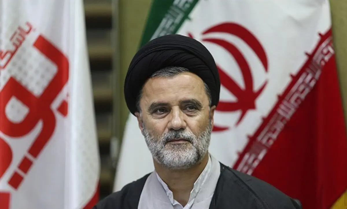  ادعای نبویان: عراقچی از دستور صریح رهبر انقلاب تخلف کرده است!