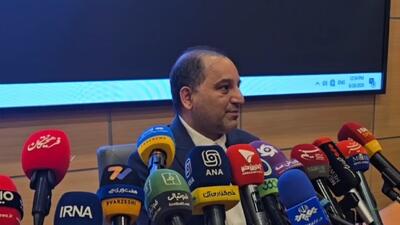  علوی: قلعه نویی به دنبال جوانگرایی است، میانگین سنی تیم صدرنشین تا تیم پنجم لیگ چقدر است؟