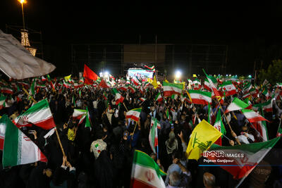  میراث فکری امام شهید را باید از سطح گفتمان به میدان عمل بیاوریم